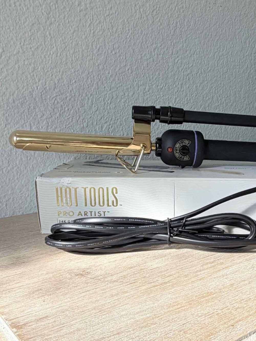Hot Tools Pro Artist 24K Gold Marcel Curling Iron NEW 3/4 Barrel OPEN BOX TESTED - Picture 2 of 5